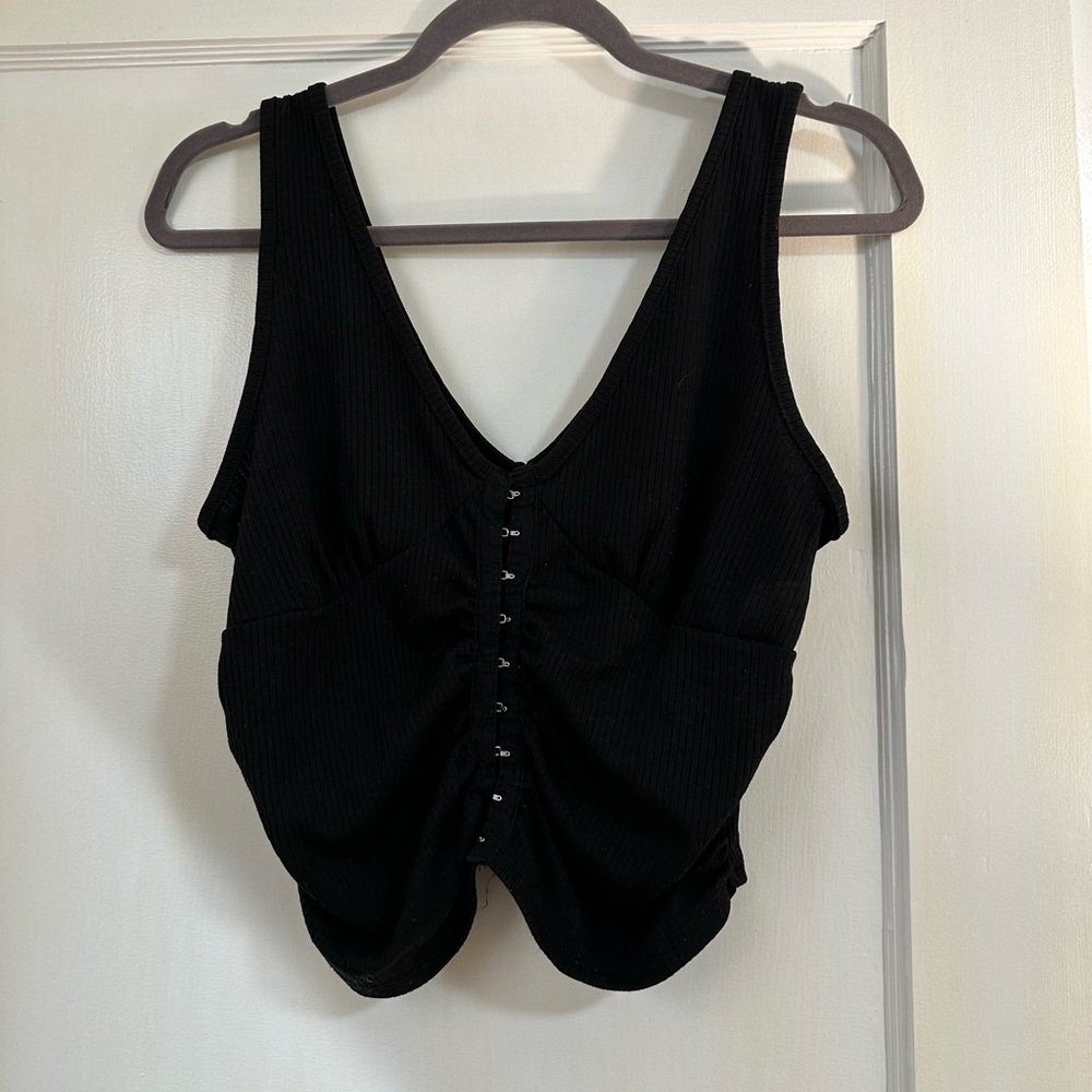 Black going out tank 🌃